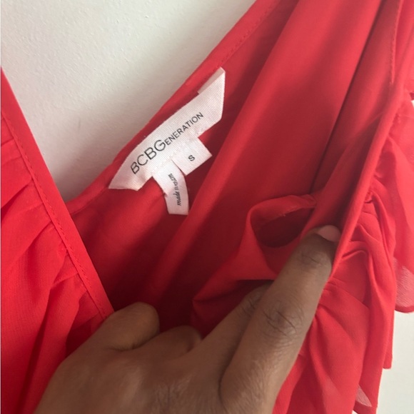 BCBG Ruffle V-Neck Red Chiffon Flowy Dress Romantic Date Night Cocktail S - Picture 5 of 10